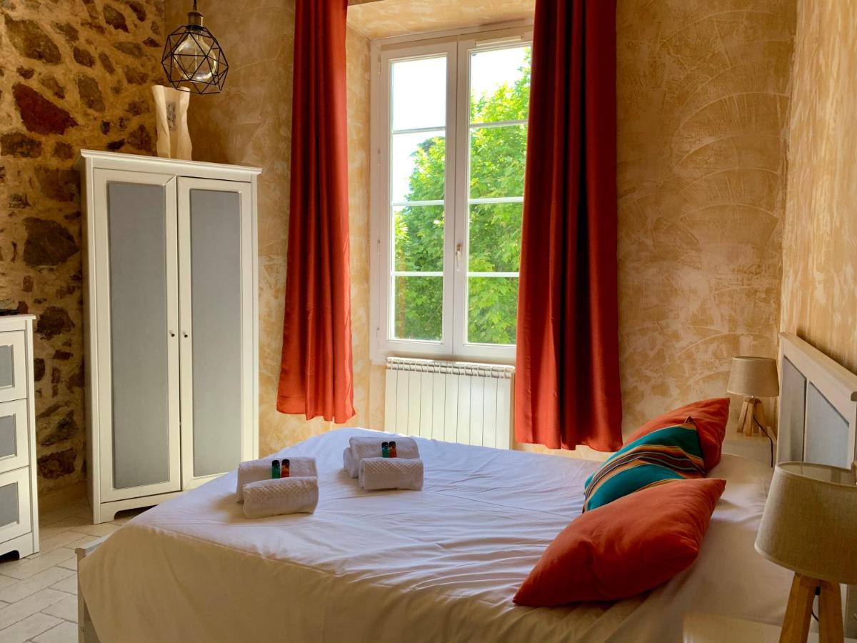 Le Chateau Des Anglades Hyeres Exterior photo